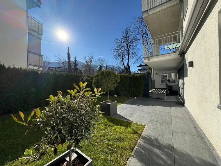 Familienidylle - Garten - Zantrale Lage: 4-Zimmer-Wohnung, Zirl.