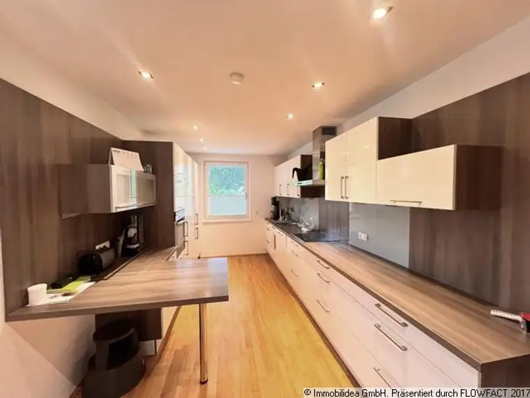 Moderne 3-Zimmer Wohnung mit Terrasse &amp; 2 Stellplätzen