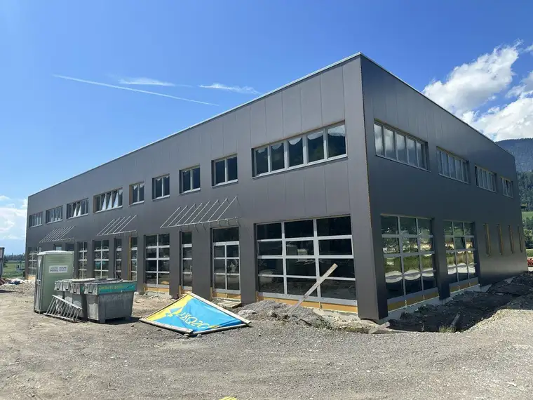 Erstbezug: 70m² Büro/Praxis bezugsfertig