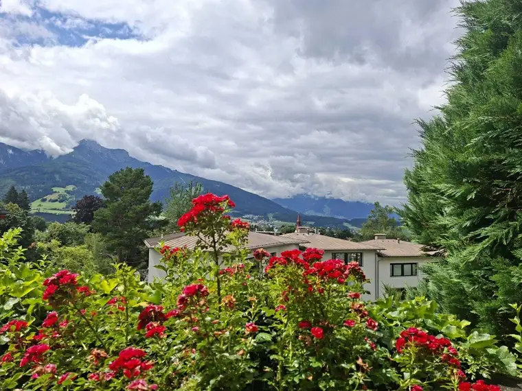 Großzügige 4 Zimmer Wohnung mit Traumaussicht in Innsbruck - Igls ab 01.09.2025 zu mieten !!!