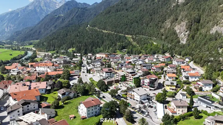 Modernes Wohnen mit Weitblick – 3-Zimmer-Wohnung mit zwei Balkonen (mit gesamt ca. 17,24 m²) - Top 17