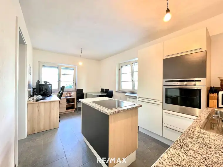 Entzückende 2-Zimmer-Wohnung in idyllischer und sonniger Lage!