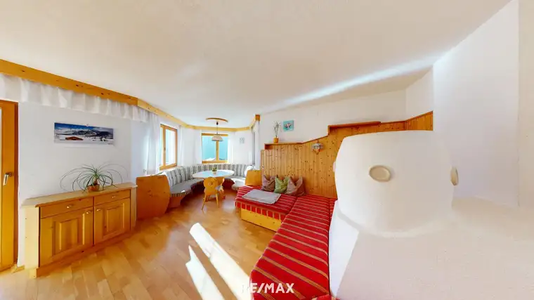 Doppelhaushälfte in traumhafter Aussichtslage in Oetz!
