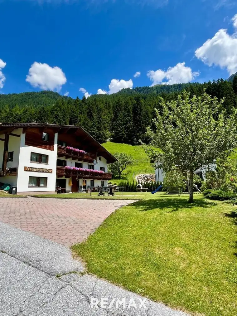 Natur, Ruhe &amp; Ferienwohnungen – Ihr neues Zuhause!