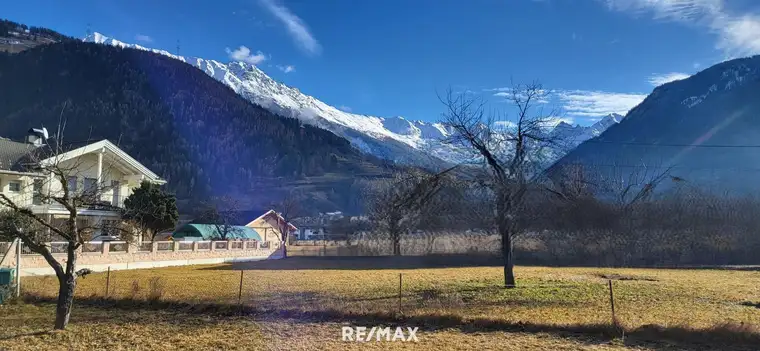 Der Traum vom eigenen Haus im Grünen!