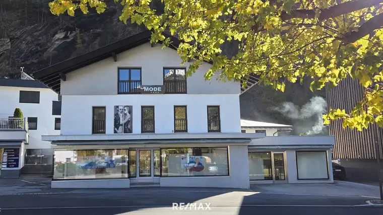 Kapitalanlage mit Mehrwert: Geschäftsfläche plus Wohn- oder Gästebereich!