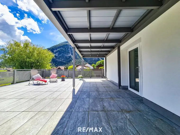 Exklusive 4-Zimmer-Wohnung mit großzügiger Sonnenterrasse!