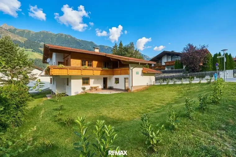 Großzügiges Wohnhaus | Garten | Bergblick | 2 Wohnungen davon 1 Ferienwohnung
