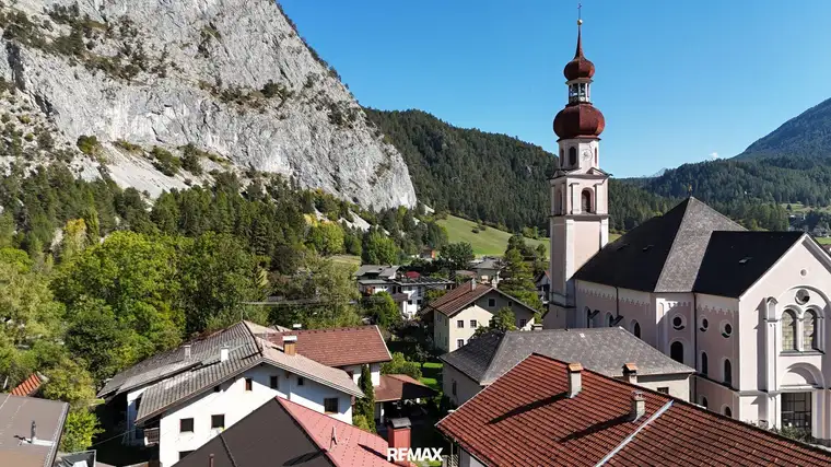 Charmantes Bauernhaus mit historischem Charakter und vielseitigem Potenzial!