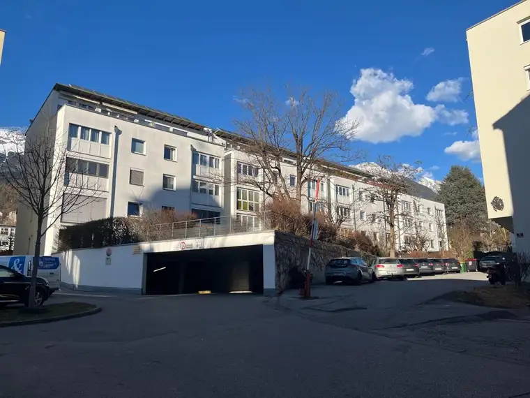 MIETE/ Tiefgaragenplatz in Innsbruck/Zentrum