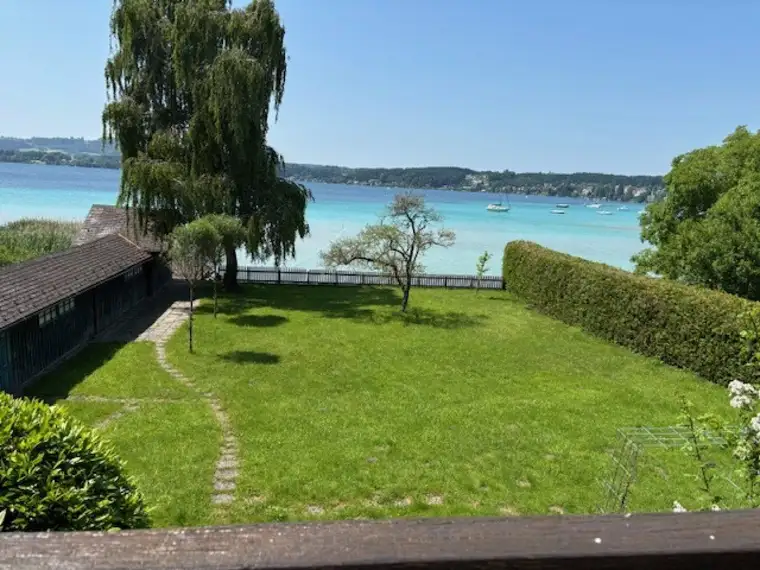 Traumhafte See-Liegenschaft in bester Lage am Attersee!