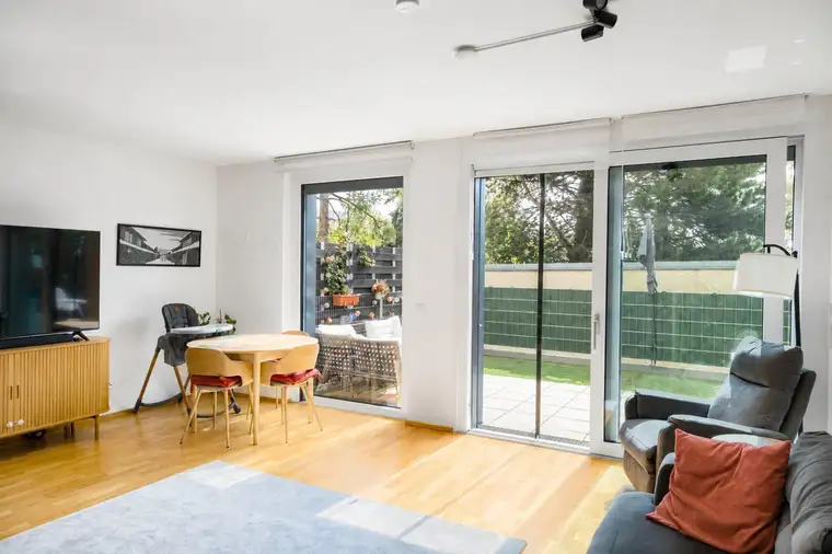 Wohnen wie im eigenen Haus – moderne 3-Zimmer-Maisonette mit Eigengarten &amp; Terrasse