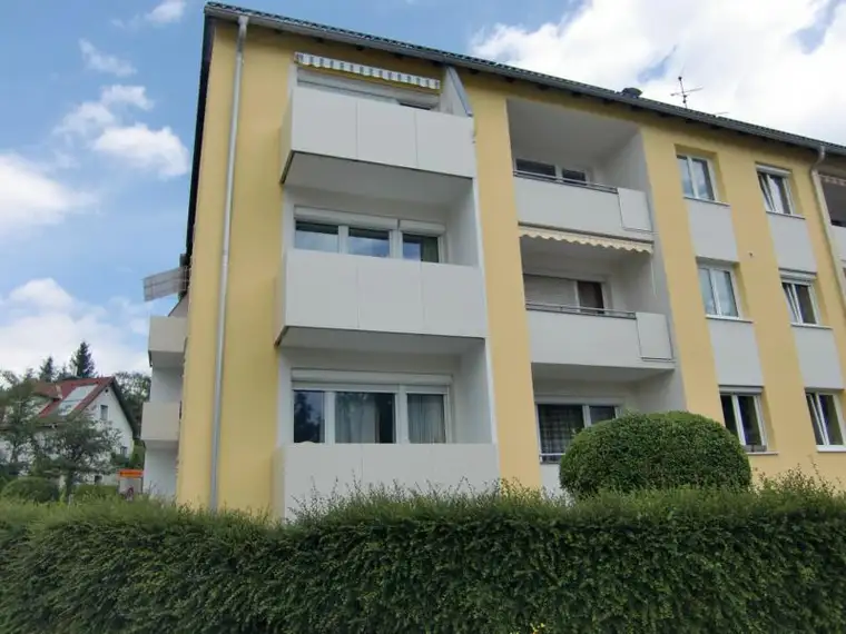Sonnige Garconniere in der Plentznerstraße