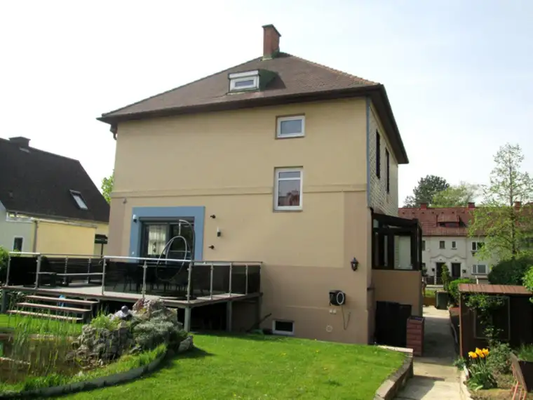 Hetzendorf - Wohlfühl-Haus in angenehm ruhiger, grüner Lage!