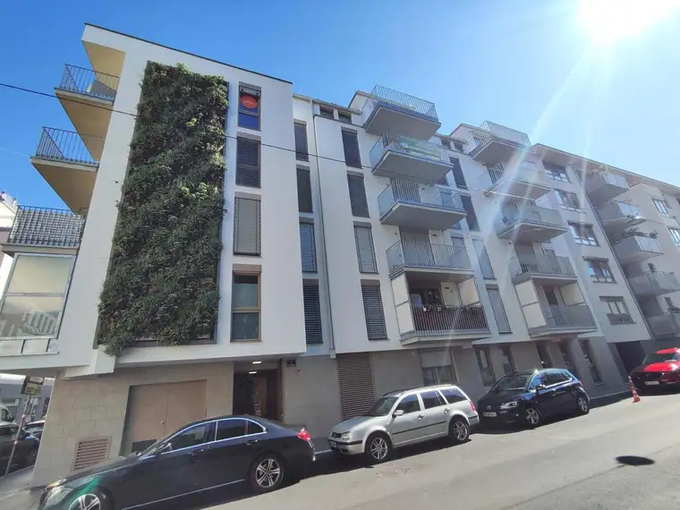 ANLEGER/EIGENNUTZER! ERSTBEZUG 2-Zimmer-Apartment mit Balkon im 4. OG! Top 2/39