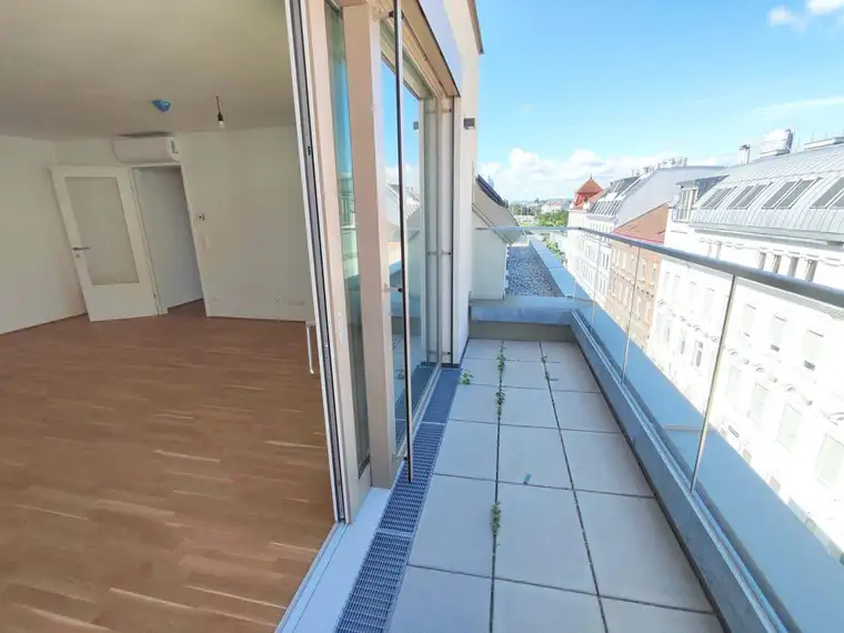 TOP DACHGESCHOß-3-Zimmer-ERSTBEZUG mit Balkon in 1210 Wien! Top 2/43