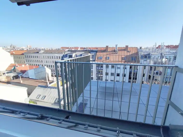 Traumhafter DG-3-Zimmer-Erstbezug mit Terrasse - Top73