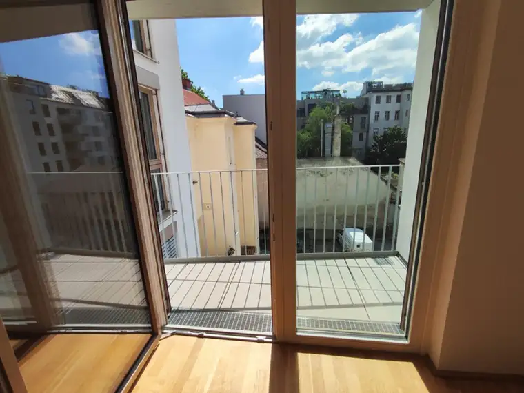 ANLEGER/EIGENNUTZER! RUHIGER NEUBAU 2-Zimmer-ERSTBEZUG mit Loggia im 3. OG! Top 1/20