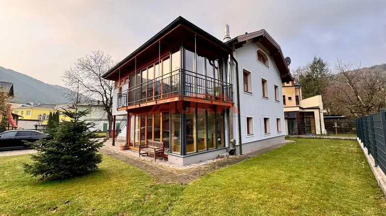 TOP LAGE! Mehrfamilienhaus