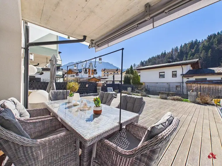 Familienfreundliche Terrassenwohnung in Niederndorf zu verkaufen