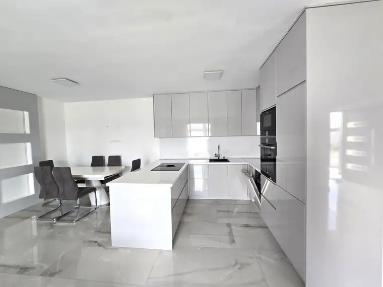 ++ECHTE Traumhaus++ ÜBERZEUGEN SIE SICH SELBST ++ Neuwertiges Reihenhaus mit Garten und 2. Terrassen ++ 30.Min.von Wien entfernt