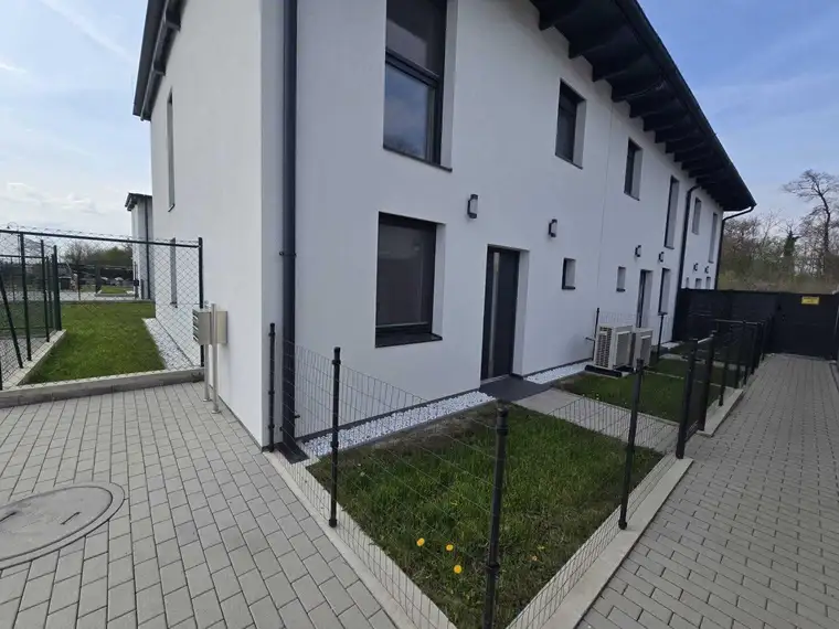 ++ Ideal für Jung und Alt + Leistbares Wohnen + 4 Zimmer + KP € 285000 + 25 Minuten von Wien entfernt ++