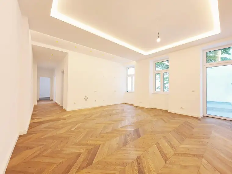 ++NEU++ HIGH-END große 4-Zimmer STILALTBAU-Wohnung mit zwei Balkonen ins GRÜNE! Luxus Erstbezug, absolut ruhig in Prime-Location NÄHE Urania! U-BAHN &amp; CAT +++