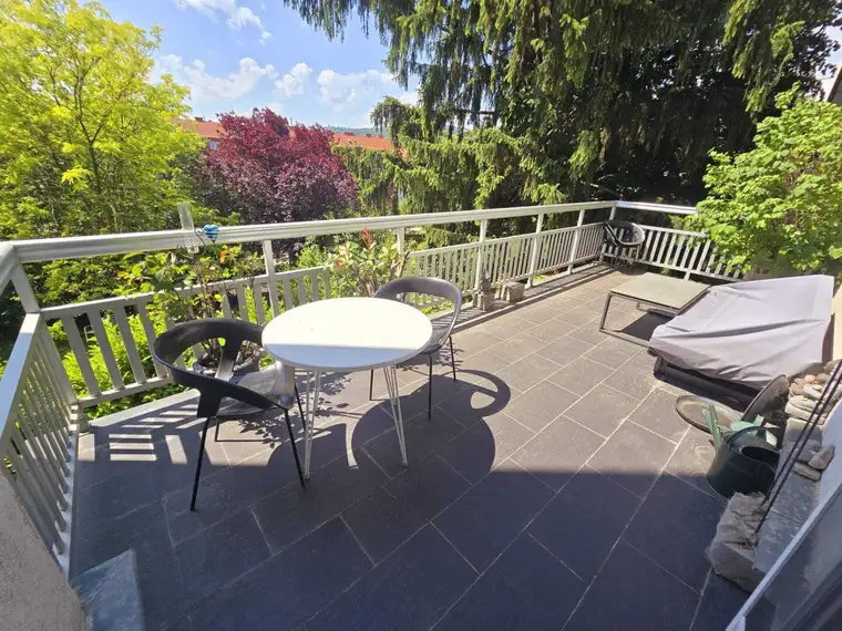 ++ Jugendstil-Juwel mit 18,5m² Sonnenterrasse Hofseitig + Kamin +Wf.112m²+ separate Küche + 4 Zimmer + Altbau in Penzing ++