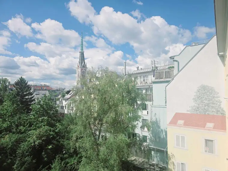 +Eine Traumlage für medizinisches Personal und Studierende der MedUni + 3 Zimmer + Küche + Lift++
