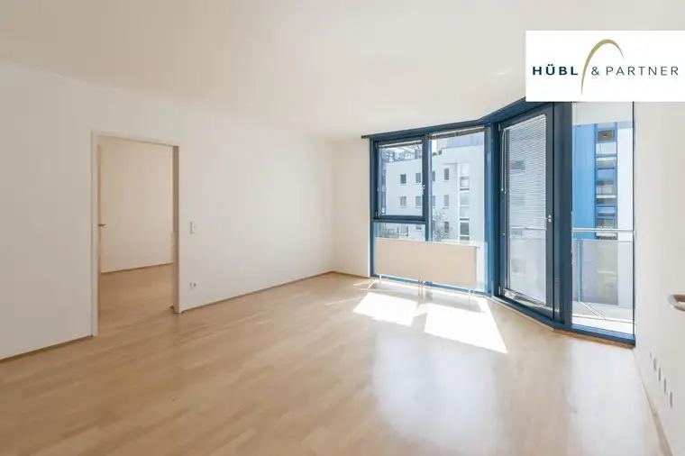 2-Zimmer Wohnung mit südseitiger Loggia, Pool, Sauna, Fitnessraum, Liegewiese und Dampfbad