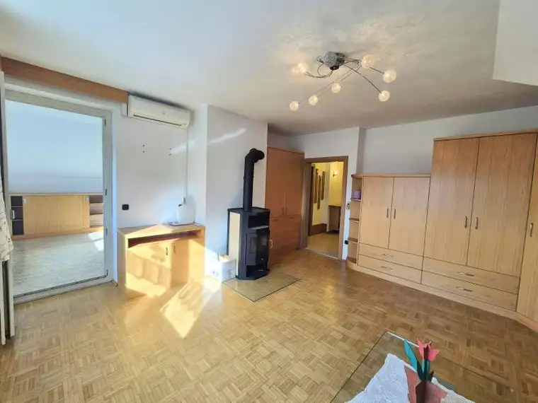 Geräumige klimatisierte Eigentumswohnung (60m²) in Zentrum von Feldbach!