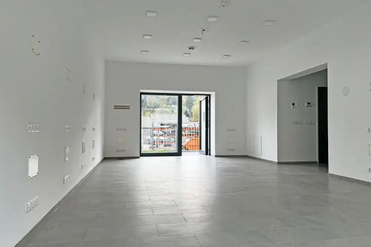 Generalsaniertes Geschäftslokal im Tullnerbacher Zentrum