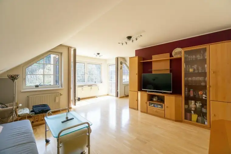 Entzückende Dachterrassenwohnung mit Blick auf den Wienerwaldsee