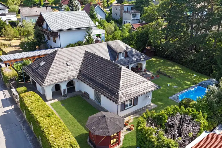 Einfamilienhaus auf wunderschönem Grundstück in Gablitz - ein Haus mit Raum für Ihre Visionen