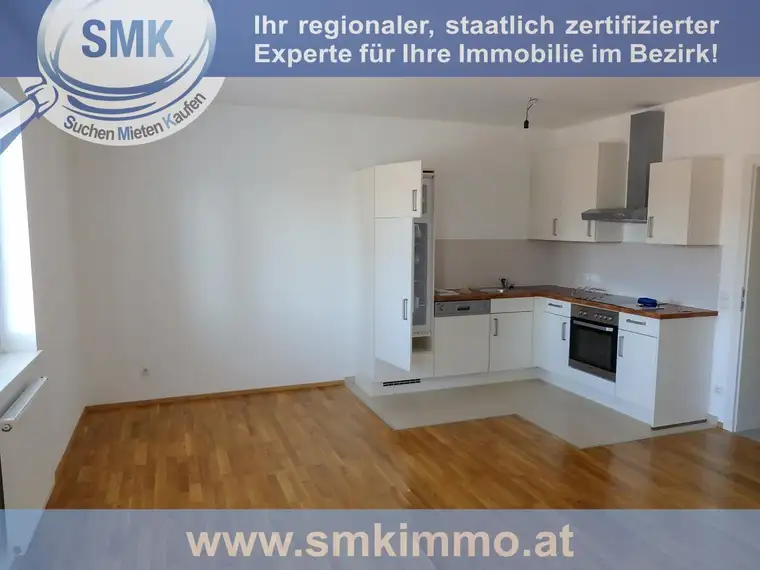 Provisionsfrei! Neuwertige Wohnung mit Balkon und Autoabstellplatz!