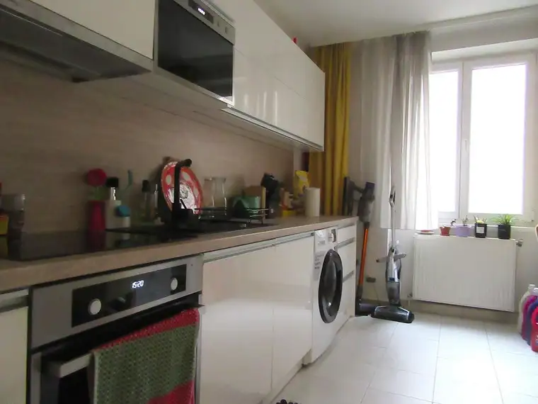 NÄHE HAUPTBAHNHOF – SEHR GEPFLEGTES 2 ZIMMER APPARTMENT