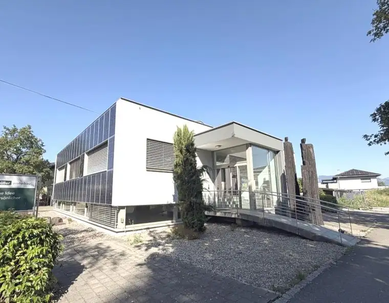 Repräsentatives Büro- &amp; Praxisgebäude in zentraler Lage von Altach