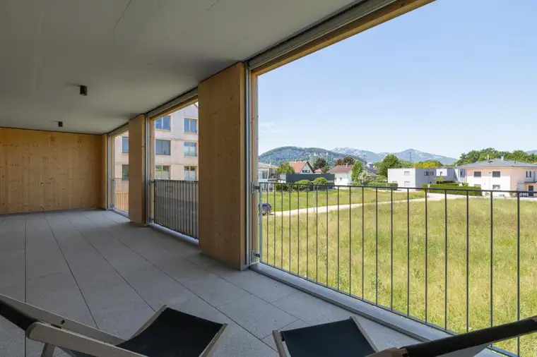 Spezielle Finanzierungsangebote für Grenzgänger: Maisonettenwohnung mit 3 Terrassen