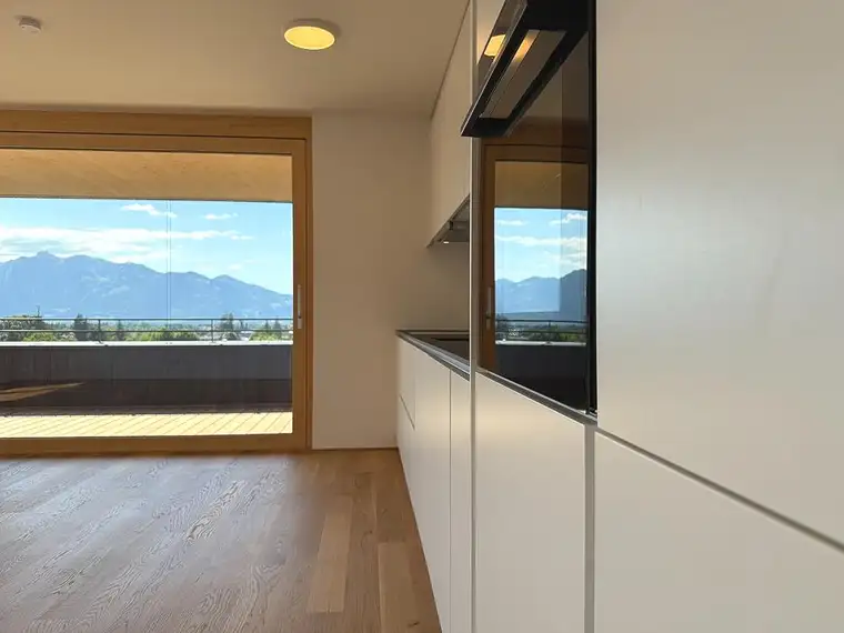 Erstbezug! 4-Zimmer-Wohnung mit Panoramablick
