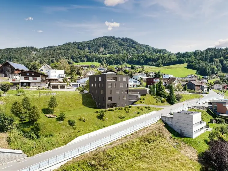 NEUBAU: Traumhafte Gartenwohnung mit Aussicht