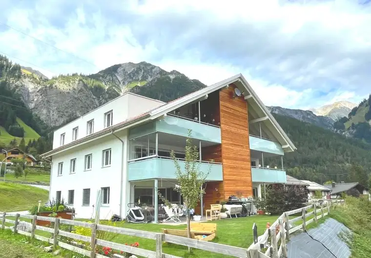 Ideale 4-Zimmer-Dachwohnung - Wald a. Arlberg