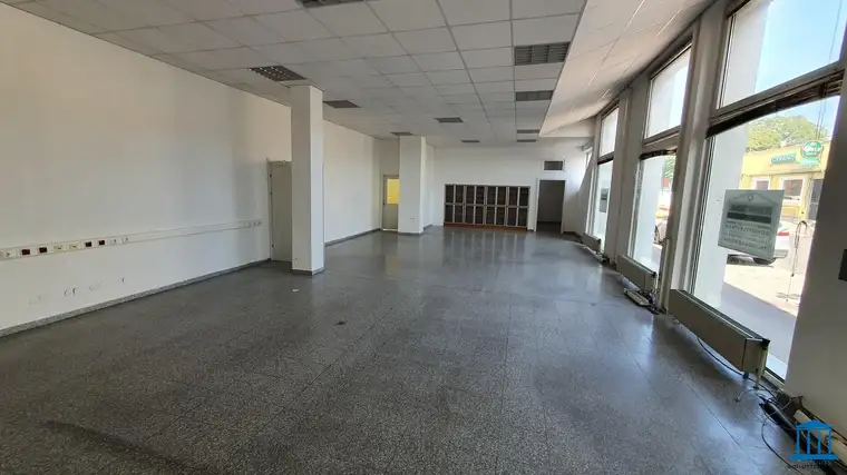 Nähe Auge Gottes - Geschäftslokal mit großzügigen Schaufensterflächen