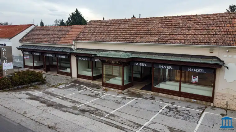 Wunder(l)bares Geschäftslokal in Sollenau