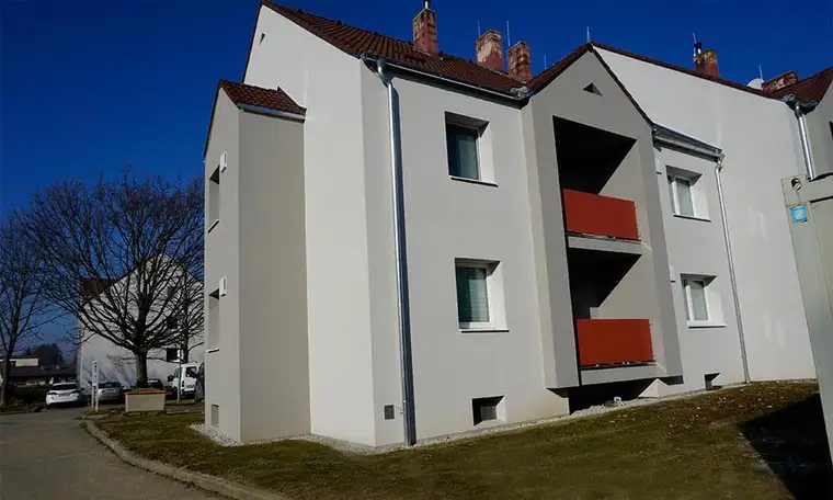 Geförderte 3-Zimmer-Mietwohnung | Hochparterre mit Loggia.