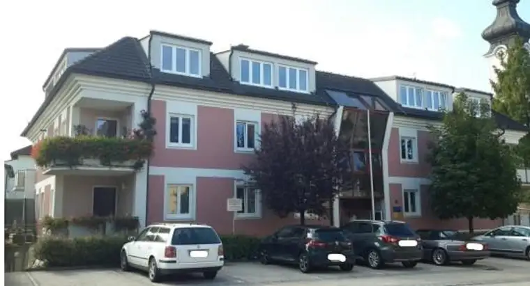 Geförderte Dachgeschoßwohnung in Miete mit Kaufoption | Top 9 | 2. OG
