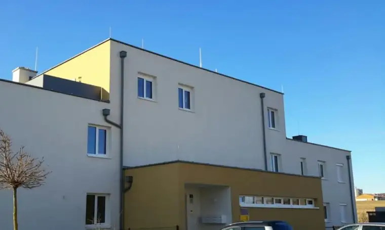 Geförderte Dachgeschoßwohnung in Miete mit Kaufoption | große Dachterrasse.