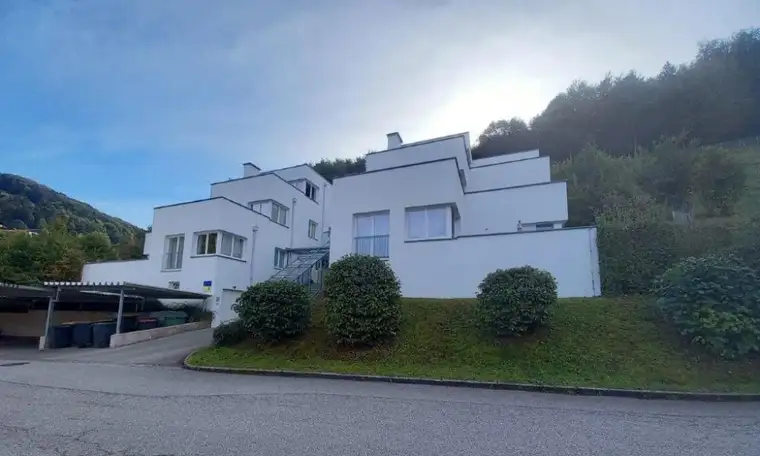 Reinsberg. Geförderte 3 Zimmer Wohnung | Terrasse | Carport | Miete mit Kaufoption.