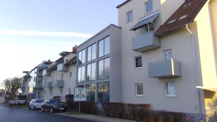 Blindenmarkt. 75 m² Eigentumswohnung Euro 145.047,- inkl. Abstellplatz und Loggia.
