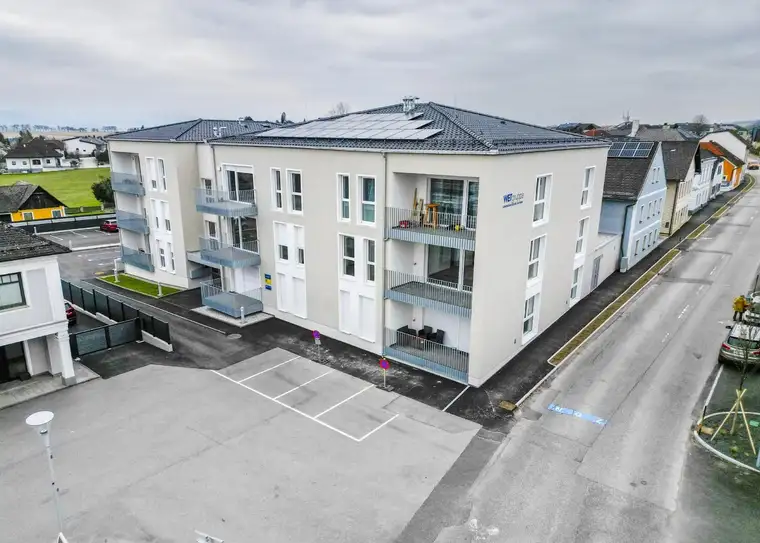 ANZAHLUNG EUR 5.000,- |geförderte 3 Zimmer Wohnung mit 10 m² Loggia 