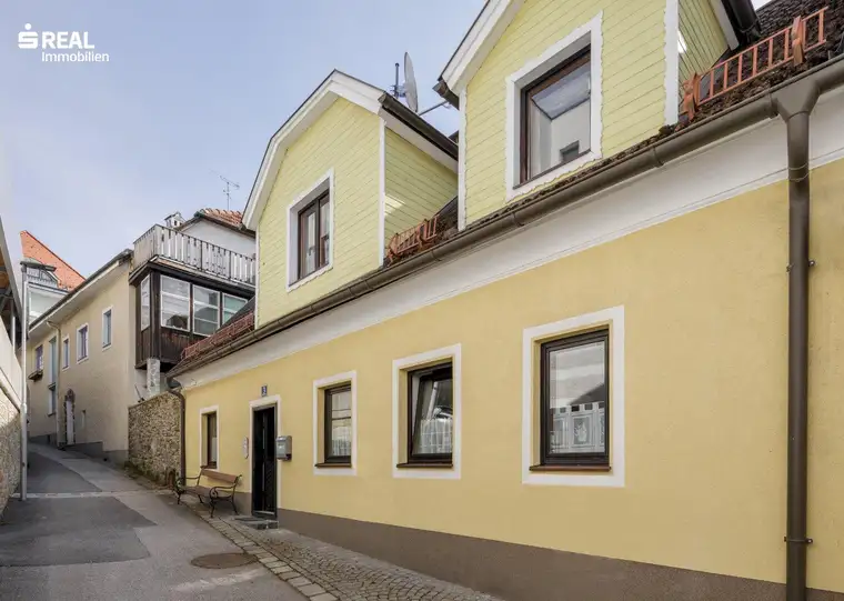 Neuer Preis: Stadthaus in Zwettler Top - Zentrumslage